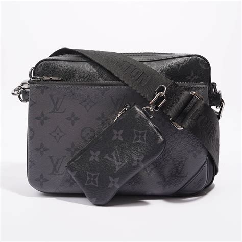 louis vuitton trio pouch|Louis Vuitton pouch male.